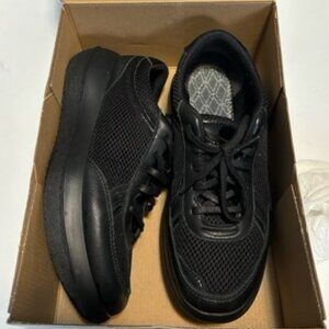 Swiss Air Shoes by Kybun Switzerland, Made in Italy, black size 9, new with box